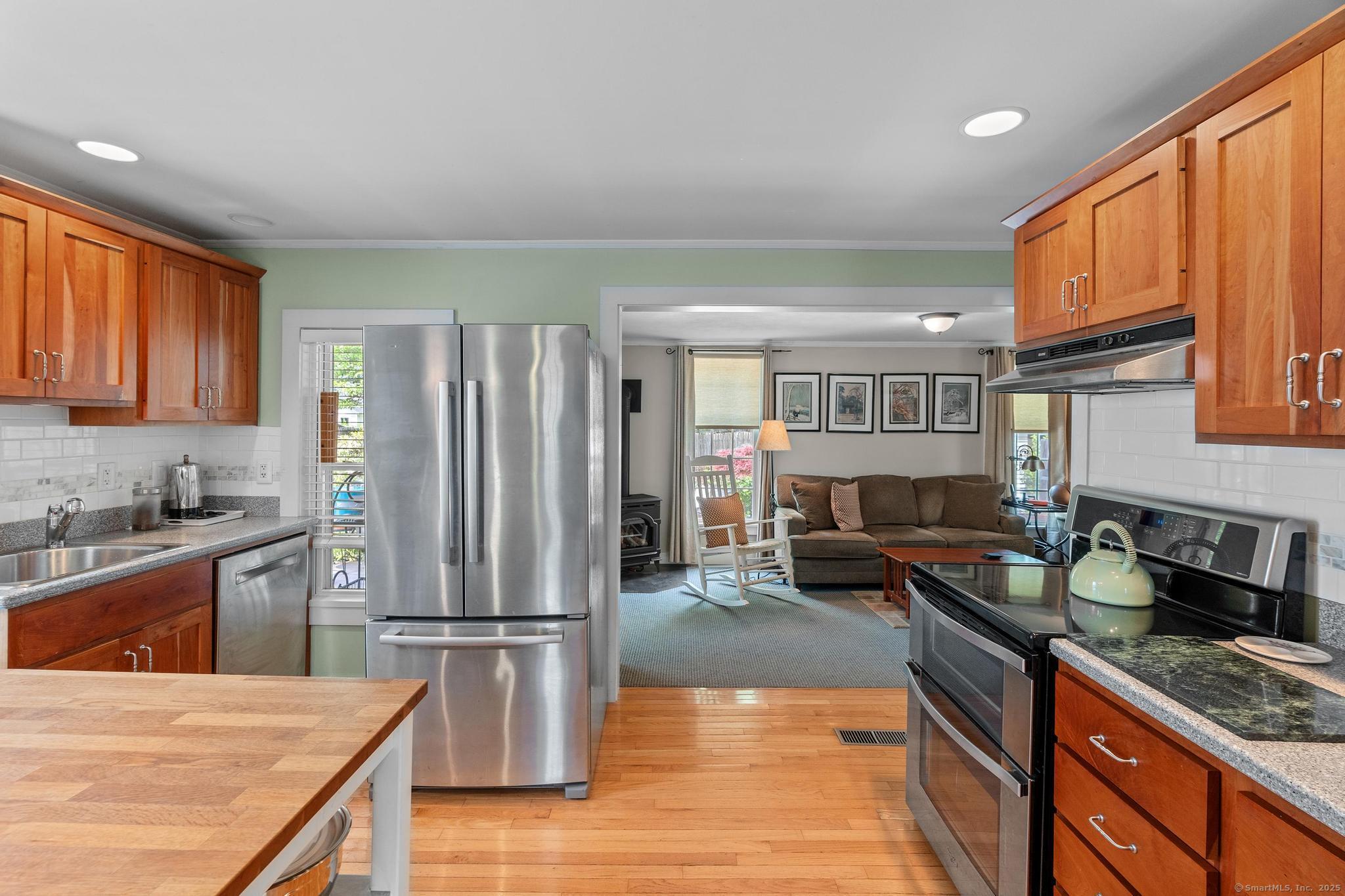 68 Cottage Street, New Hartford, Connecticut image 13