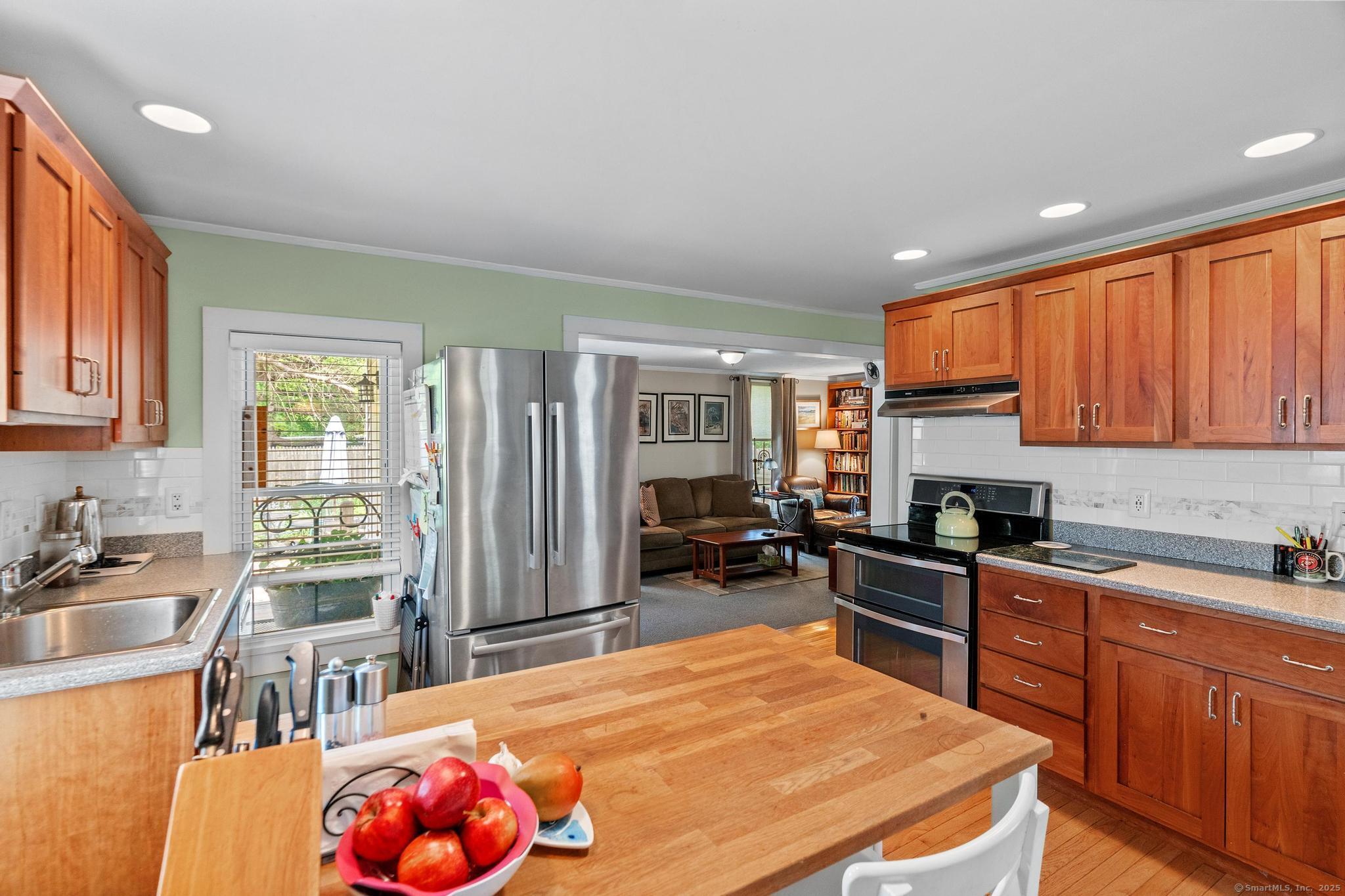 68 Cottage Street, New Hartford, Connecticut image 14