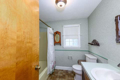 Tiny photo for 798 W Main Street, West Haven, CT 06516 (MLS # 24137107)