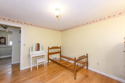 Tiny photo for 798 W Main Street, West Haven, CT 06516 (MLS # 24137107)