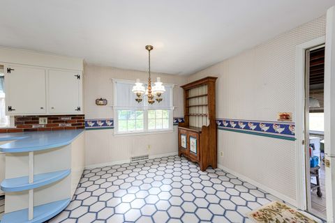 Tiny photo for 798 W Main Street, West Haven, CT 06516 (MLS # 24137107)