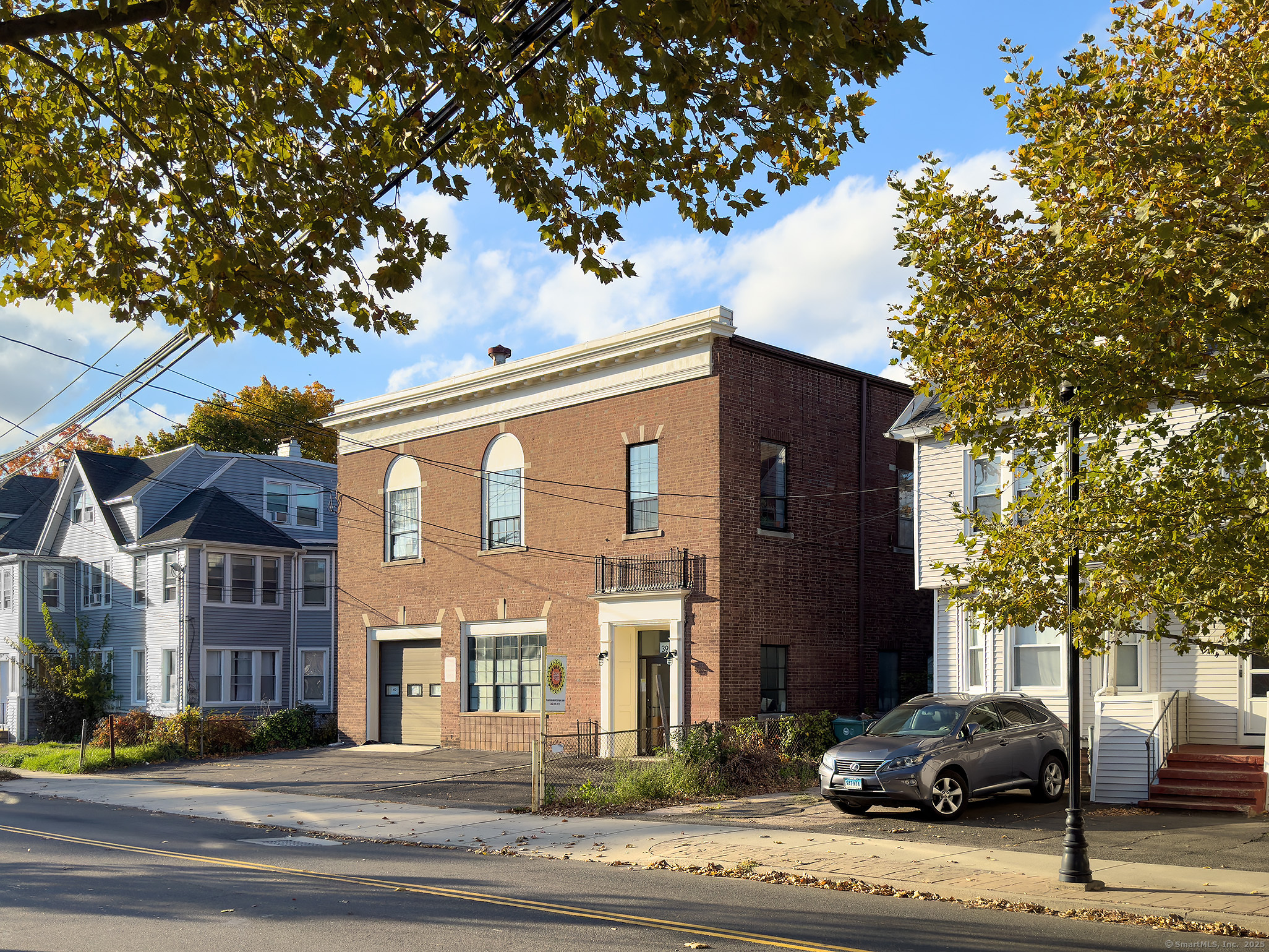 39 Putnam Avenue