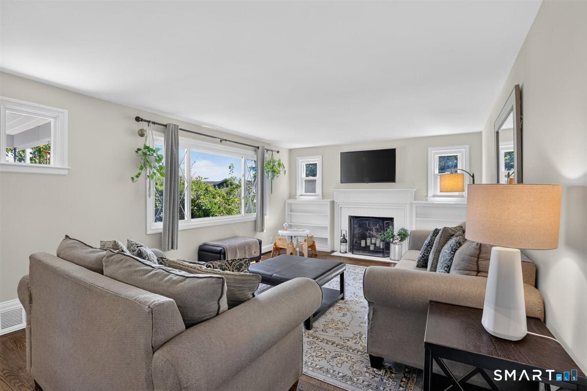 14 Gracewell Road