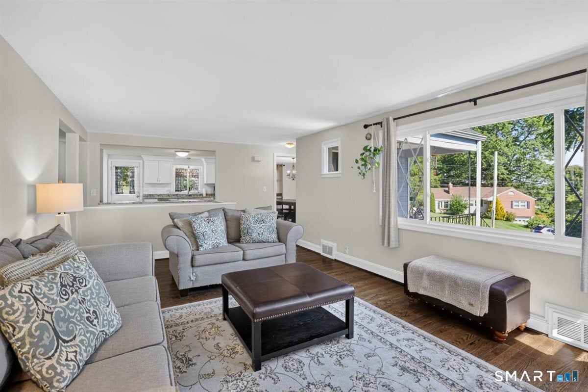 14 Gracewell Road