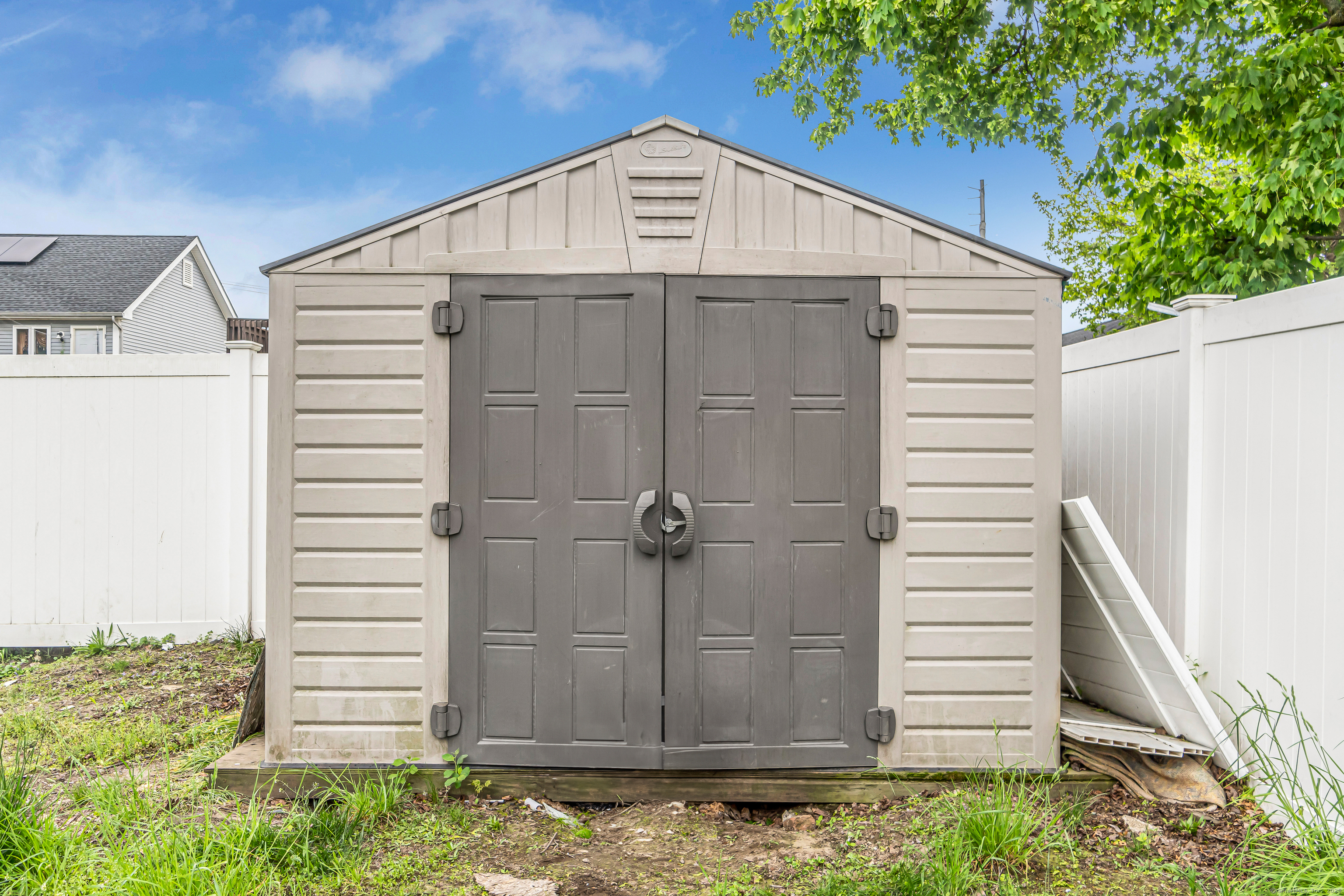240 Eagle Street, Bridgeport, Connecticut image 19