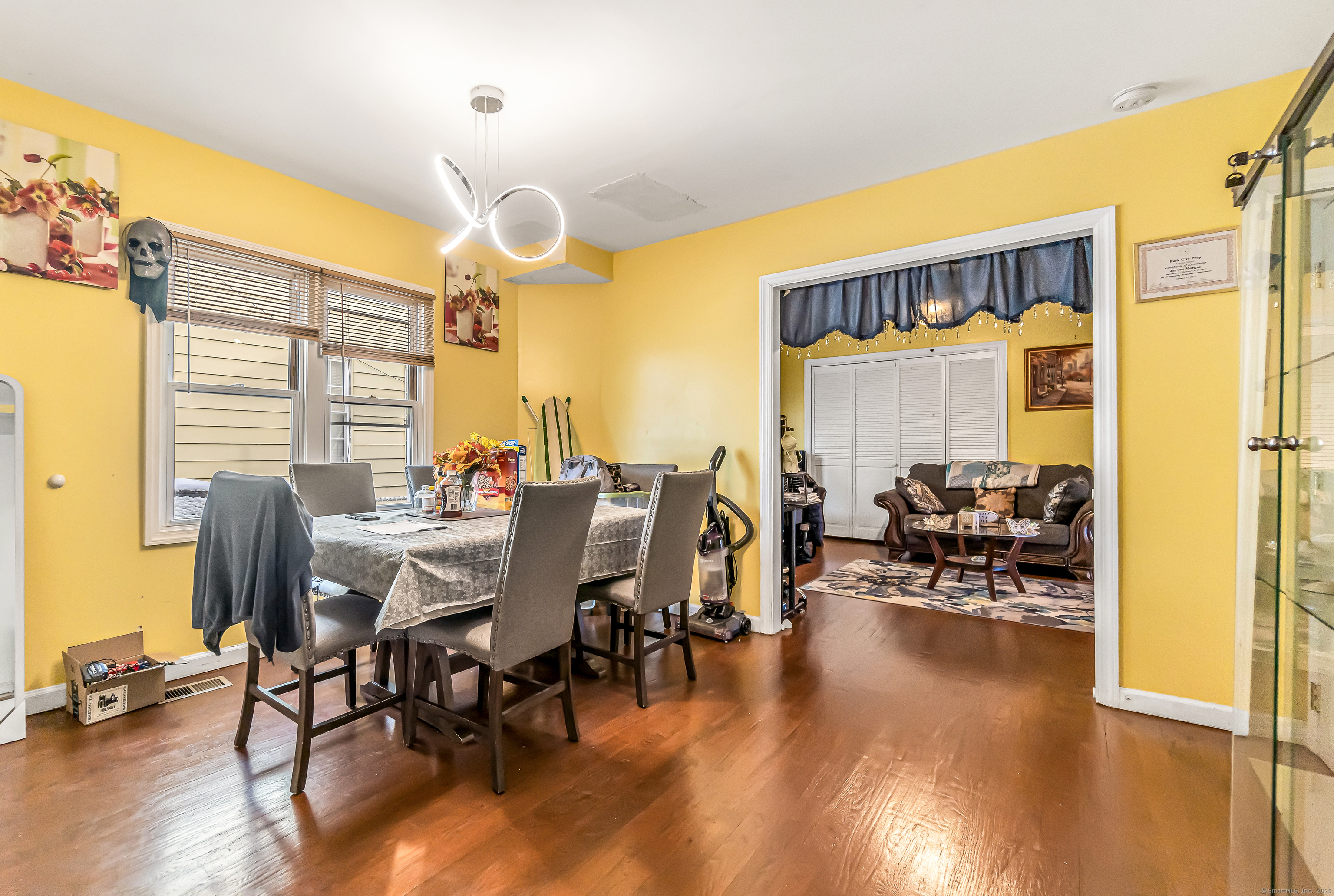 240 Eagle Street, Bridgeport, Connecticut image 14
