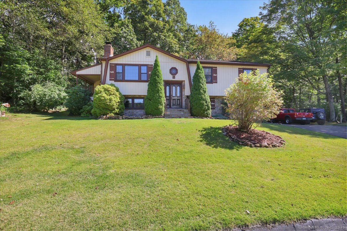 3 Timberland Drive