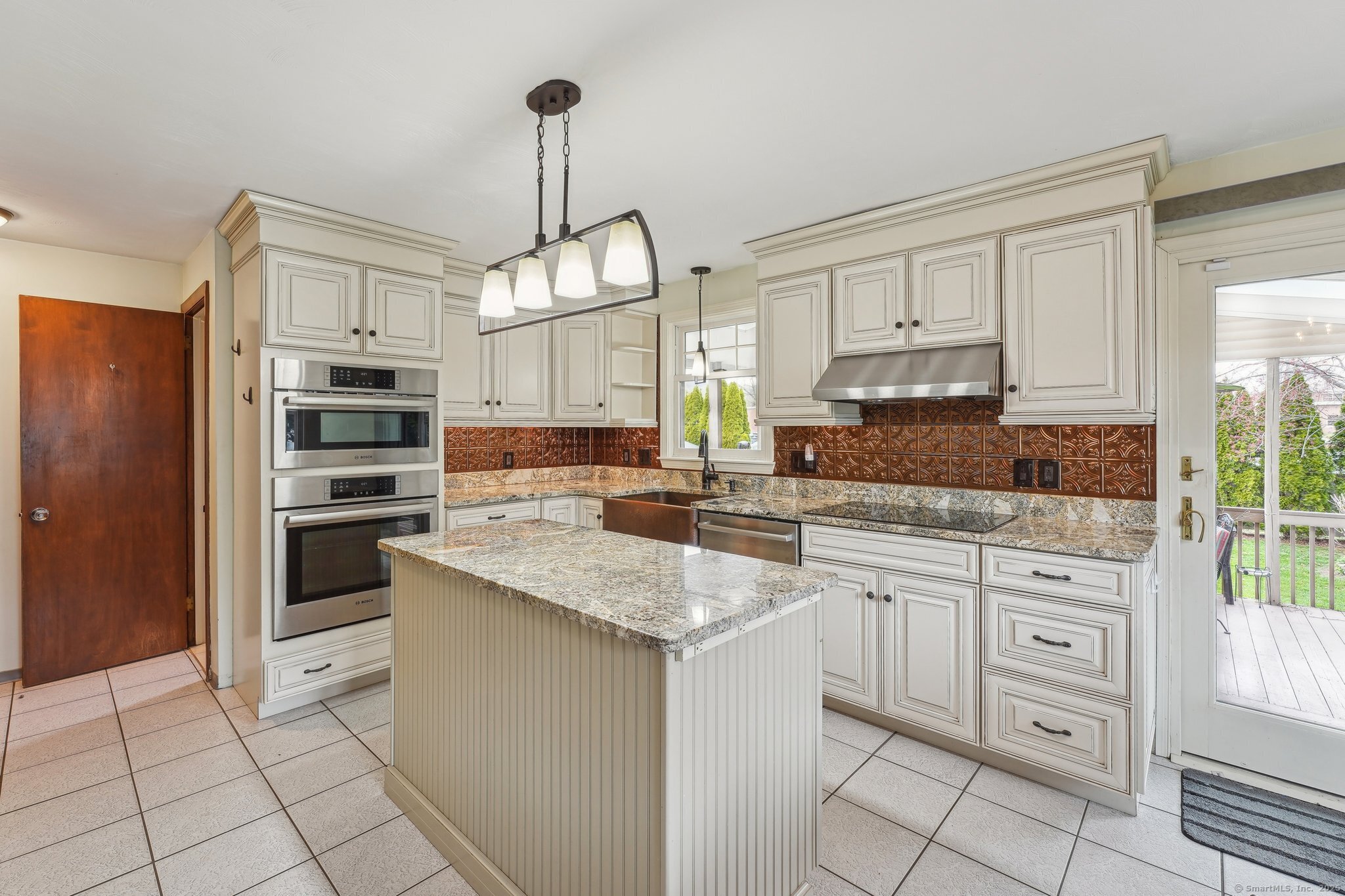 19 Spark Avenue, Bristol, Connecticut image 4