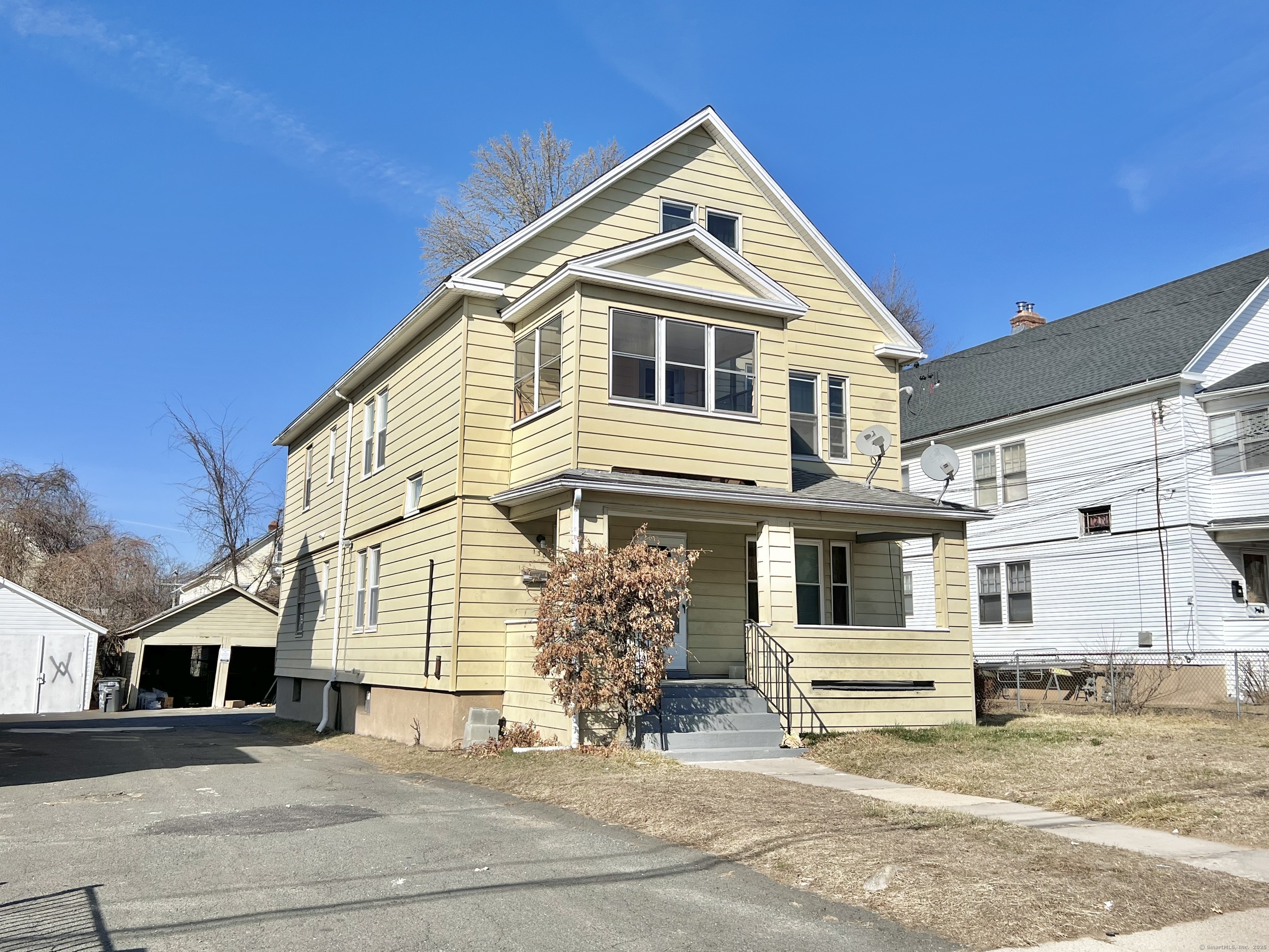 128-130 Branford Street