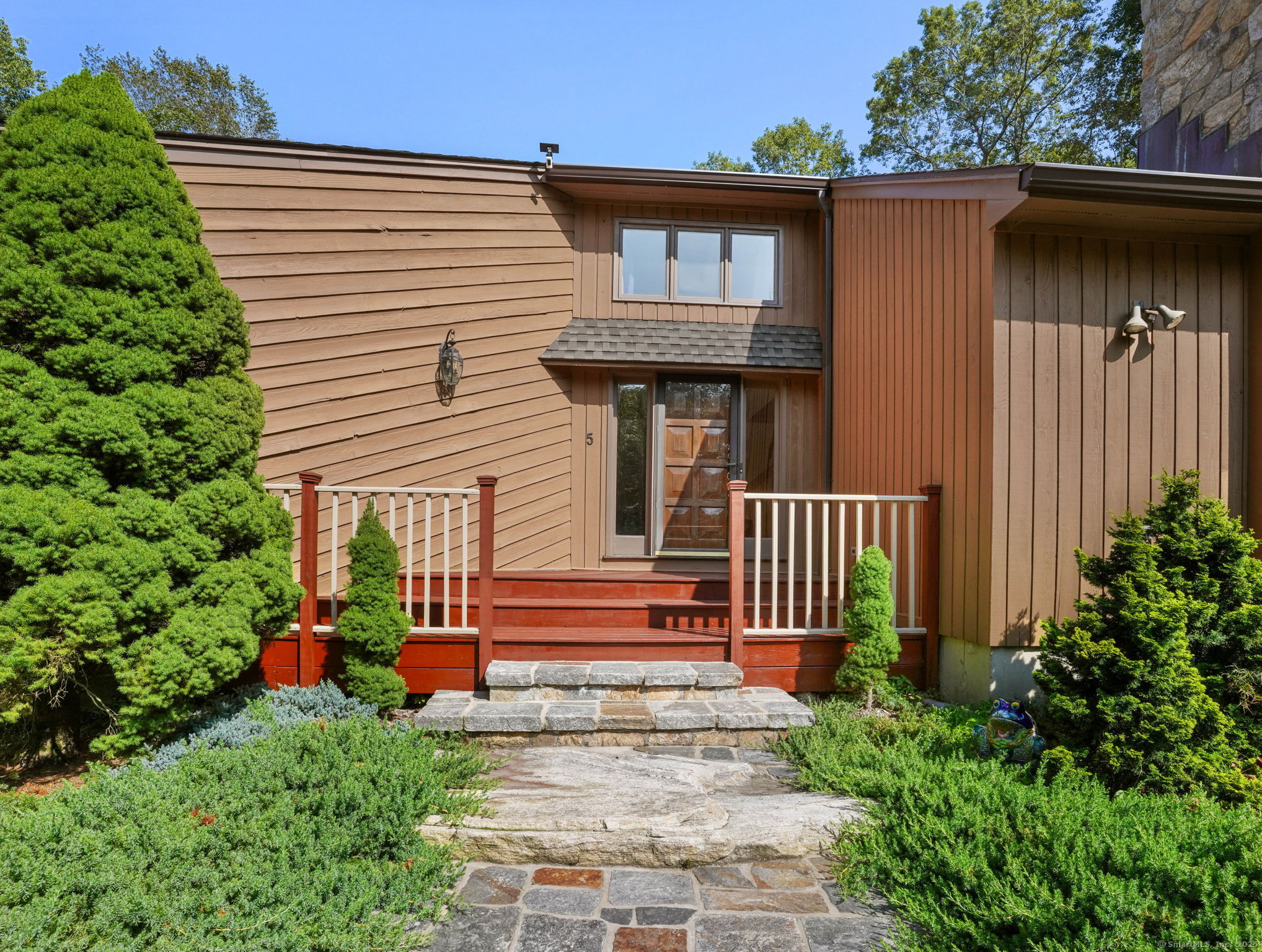 5 Walker Lane