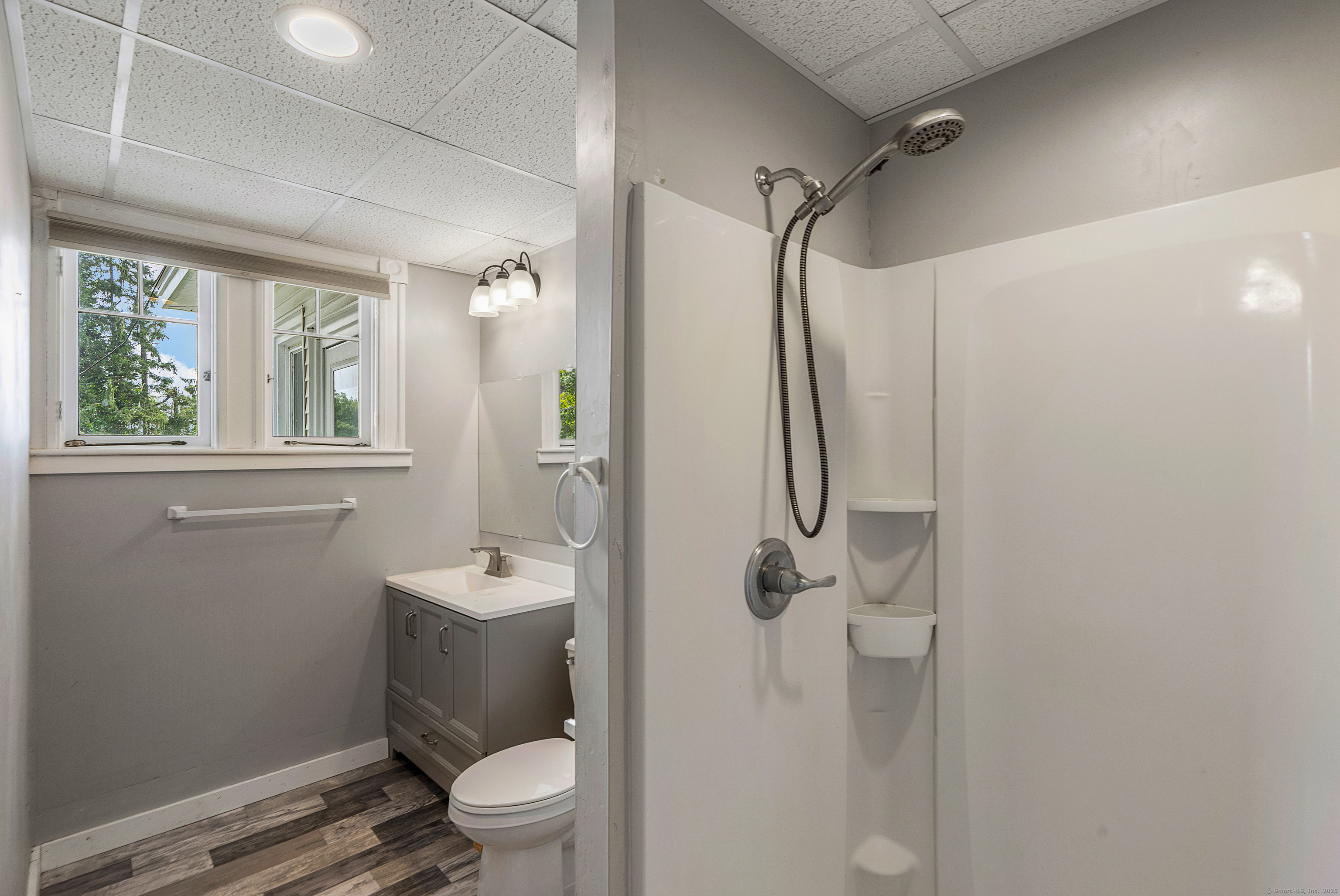 Coventry, Connecticut 06238, United States, ,Commercial,Active,181337