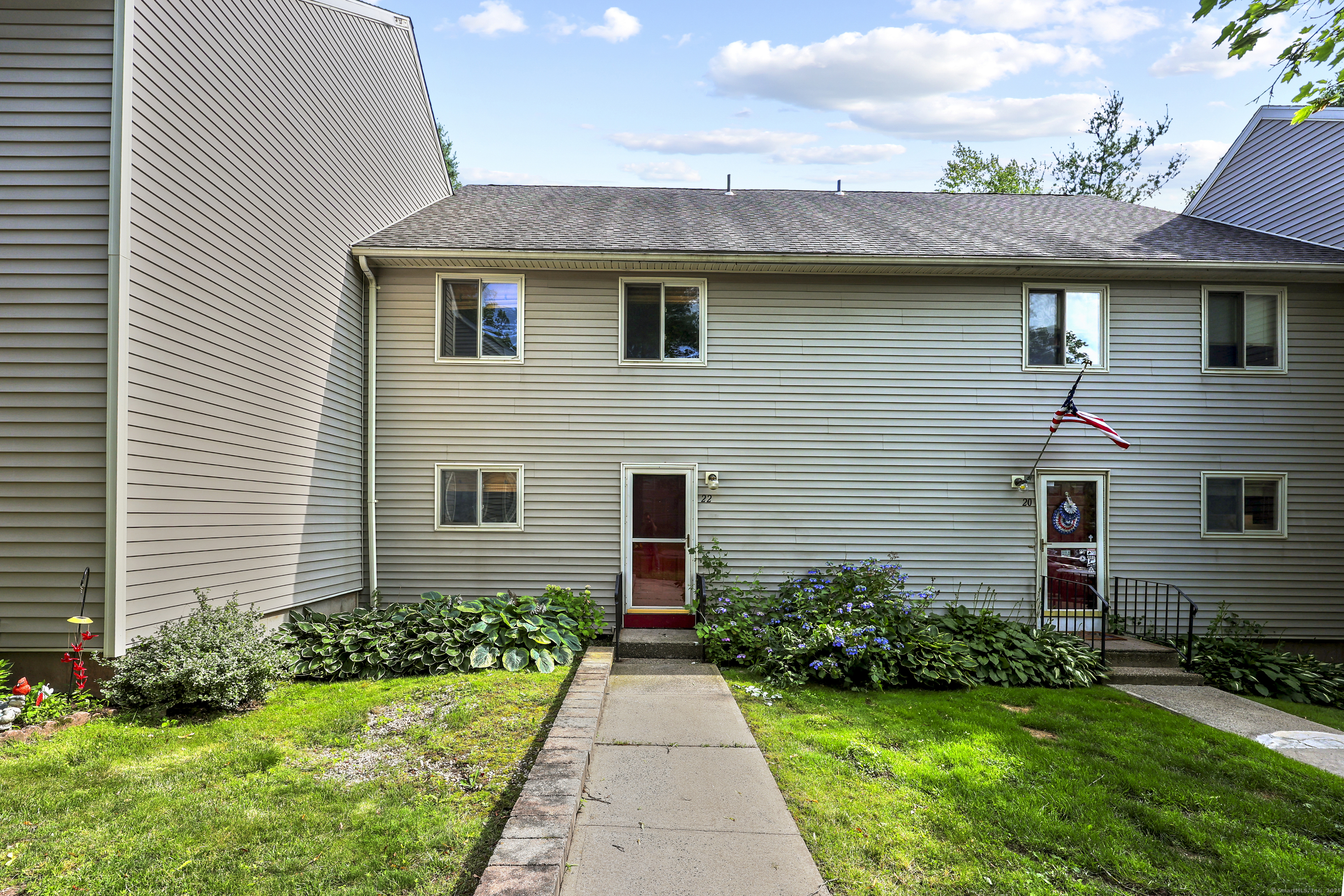 22 Mohawk Court 22
