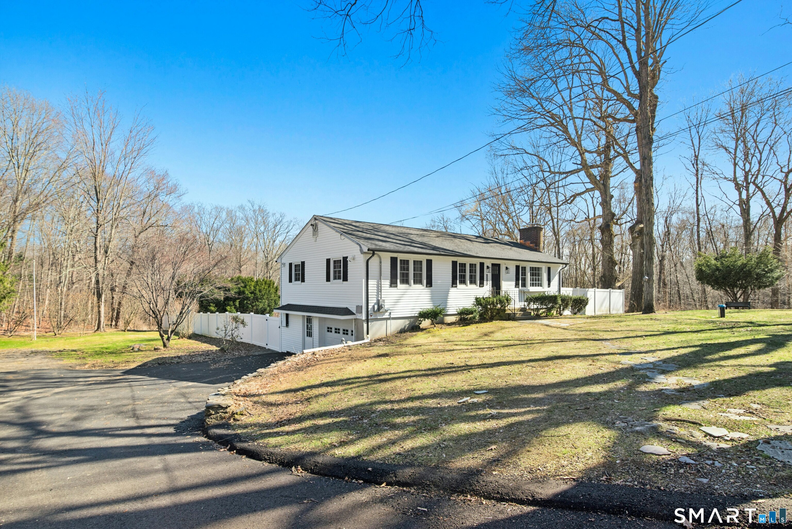 1123 Middlebury Road