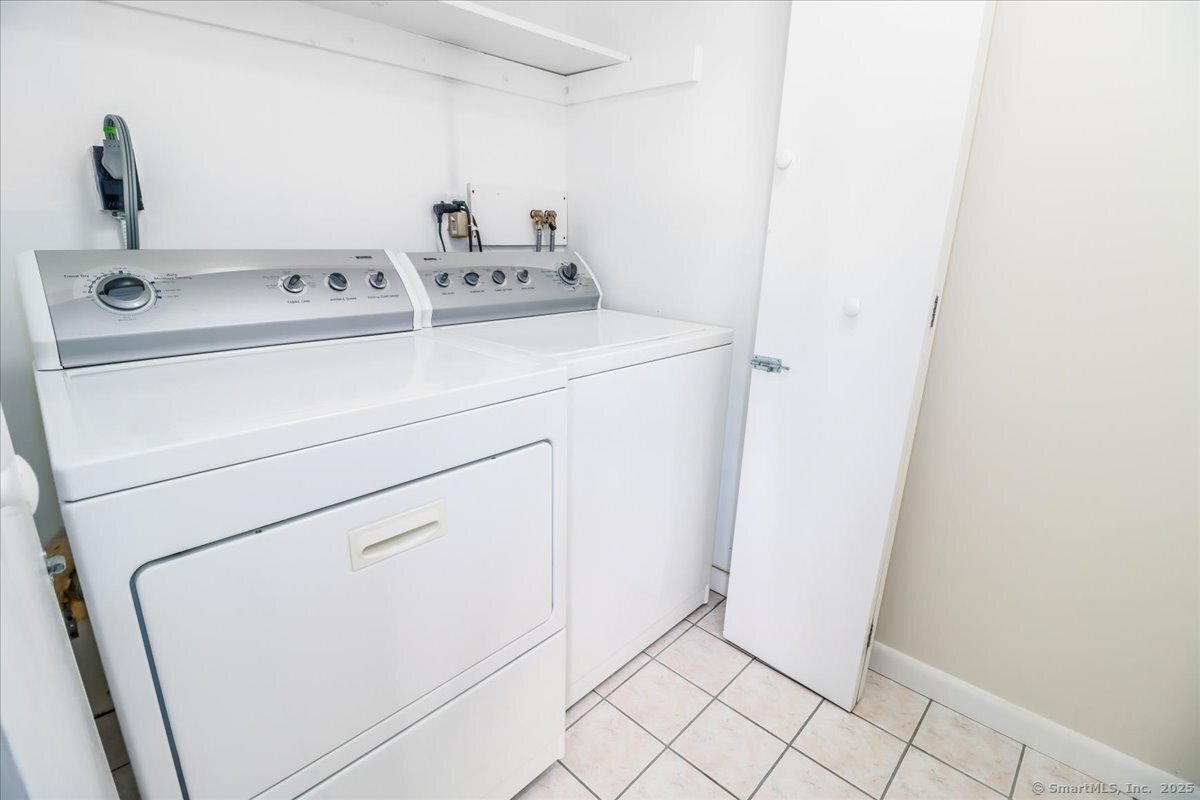 108 Hillcrest Road, Fairfield, Connecticut image 26