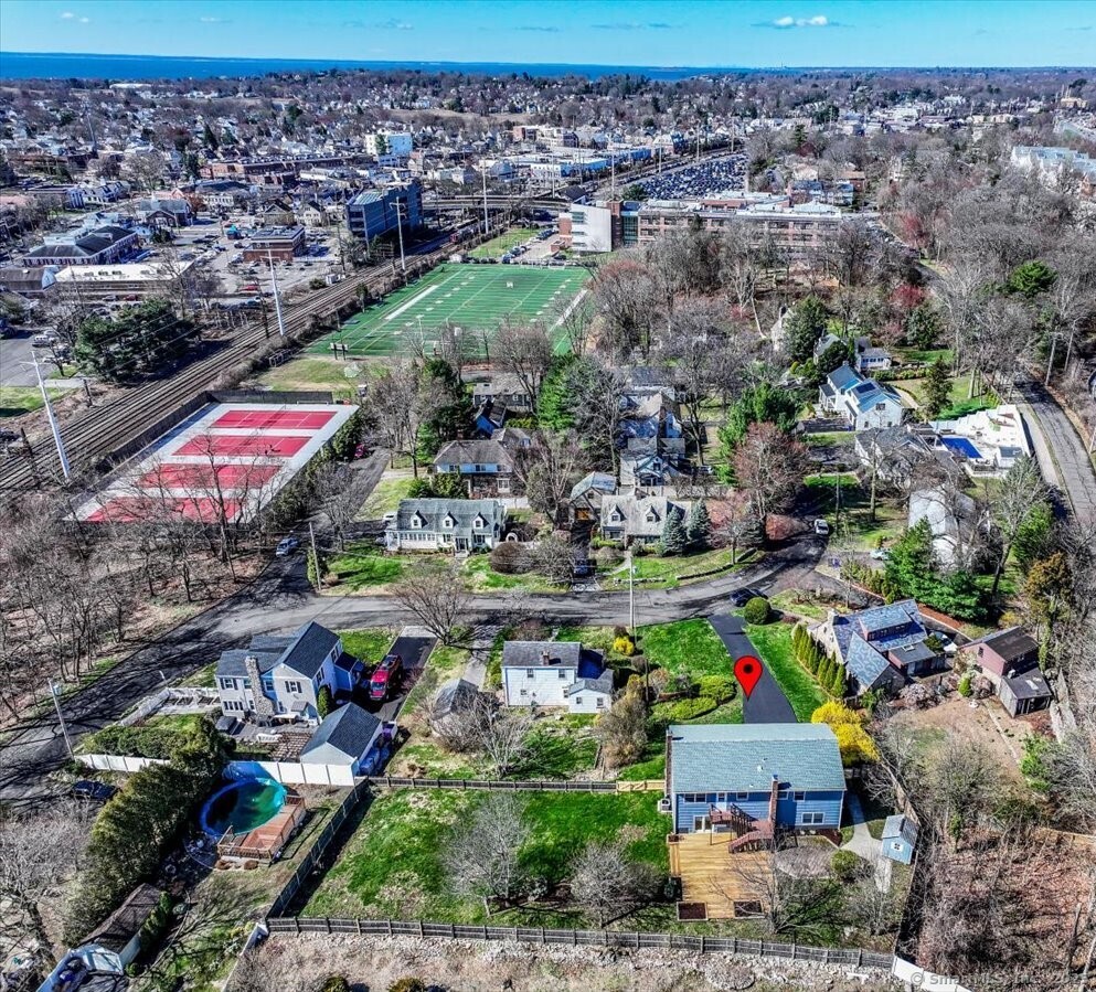 108 Hillcrest Road, Fairfield, Connecticut image 2
