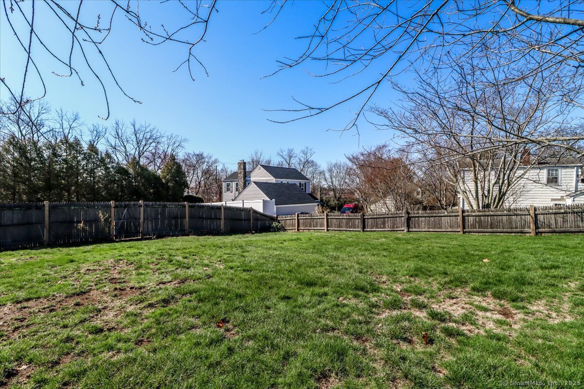 108 Hillcrest Road, Fairfield, Connecticut image 29