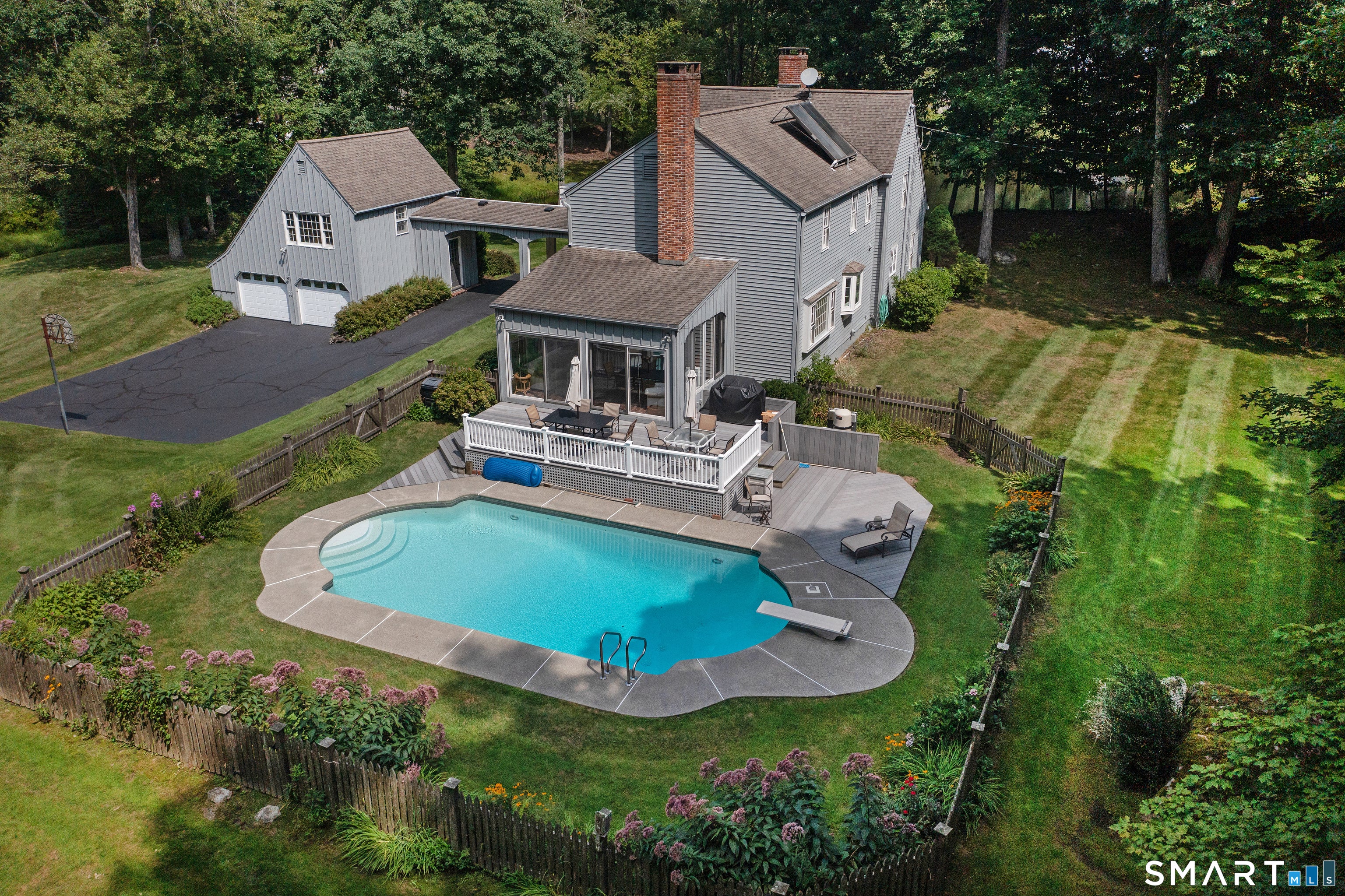 96 Indian Cave Road