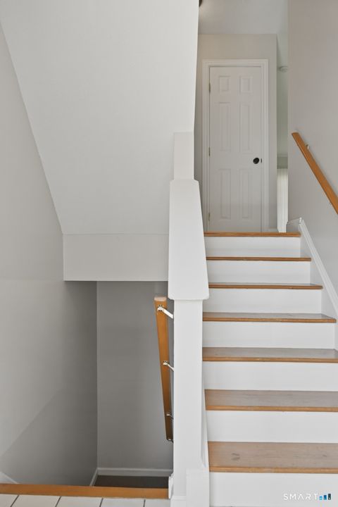 Tiny photo for 10 Taft Point #8, Waterbury, CT 06708 (MLS # 24186402)