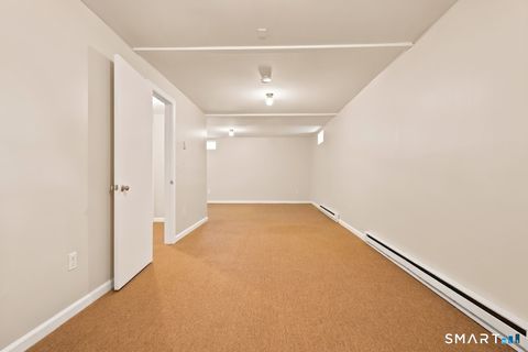 Tiny photo for 10 Taft Point #8, Waterbury, CT 06708 (MLS # 24186402)