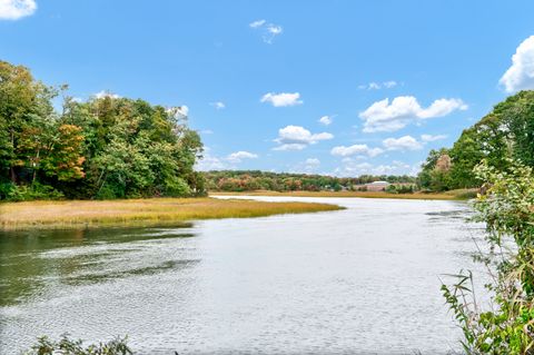 Tiny photo for 16 Pine Orchard Road #APT 23, Branford, CT 06405 (MLS # 24132861)