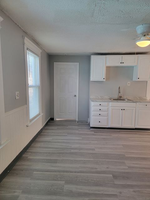 Tiny photo for 322 Bassett Street #2, New Haven, CT 06511 (MLS # 24143363)