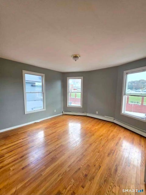 Photo of 271 Vine Street, Bridgeport, CT 06604 (MLS # 24183599)