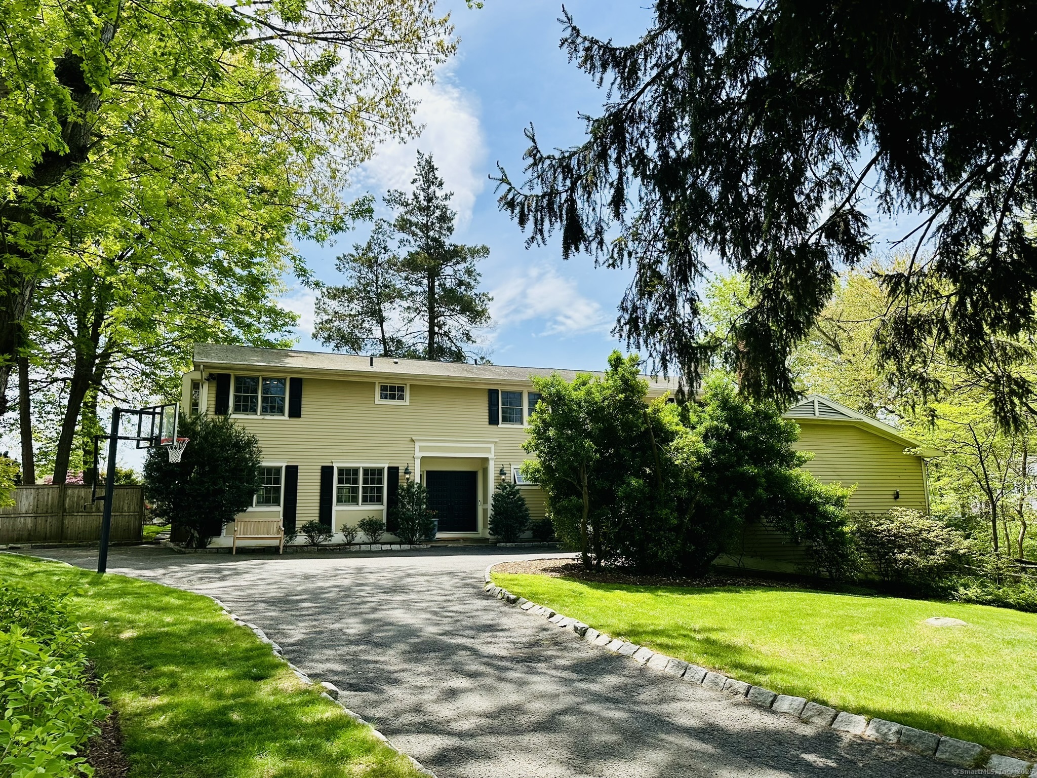 Property for Sale at Kings Highway, Westport, Connecticut - Bedrooms: 5 
Bathrooms: 3 
Rooms: 9  - $1,399,000
