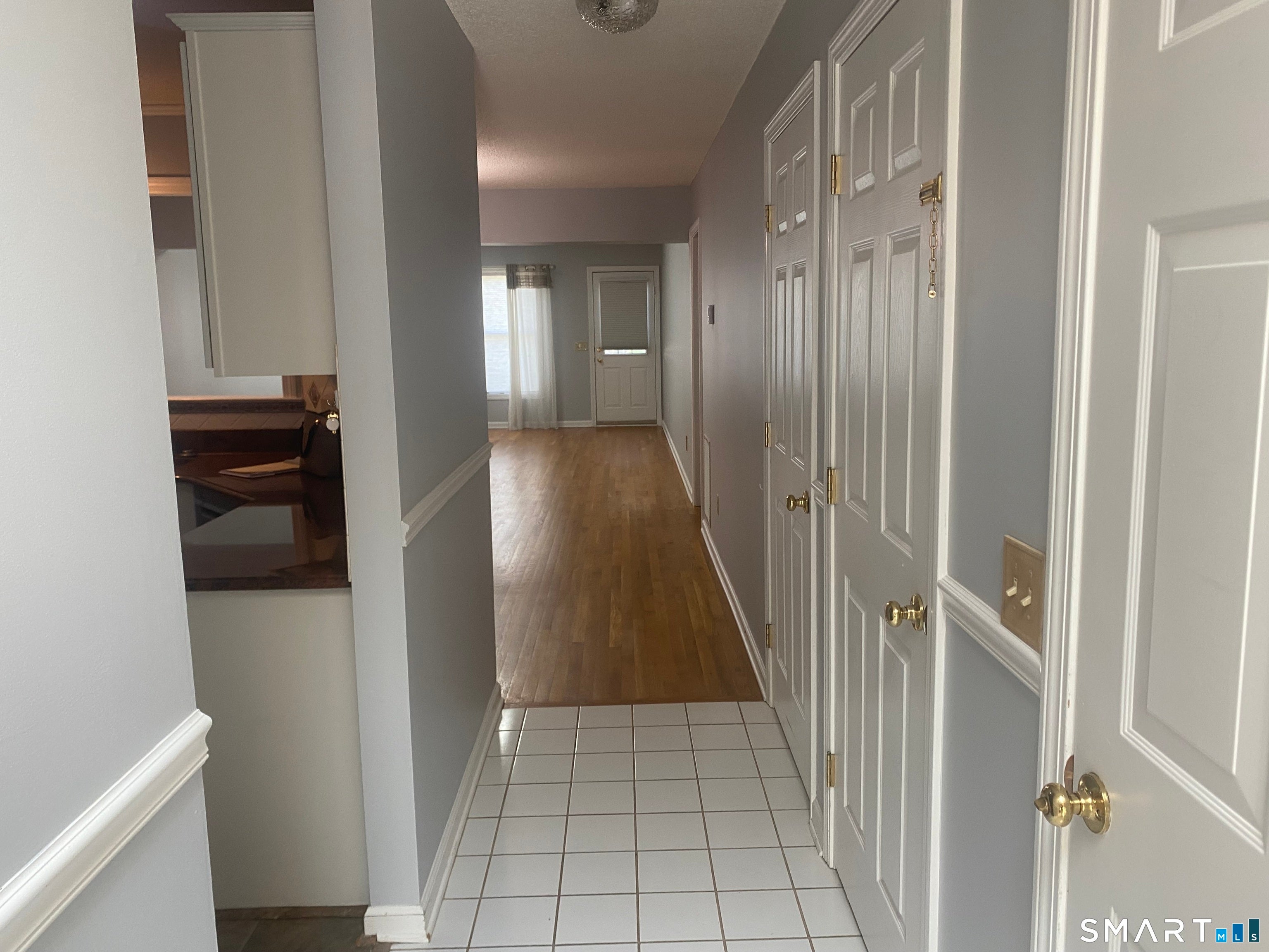 884 Glacier Way 884