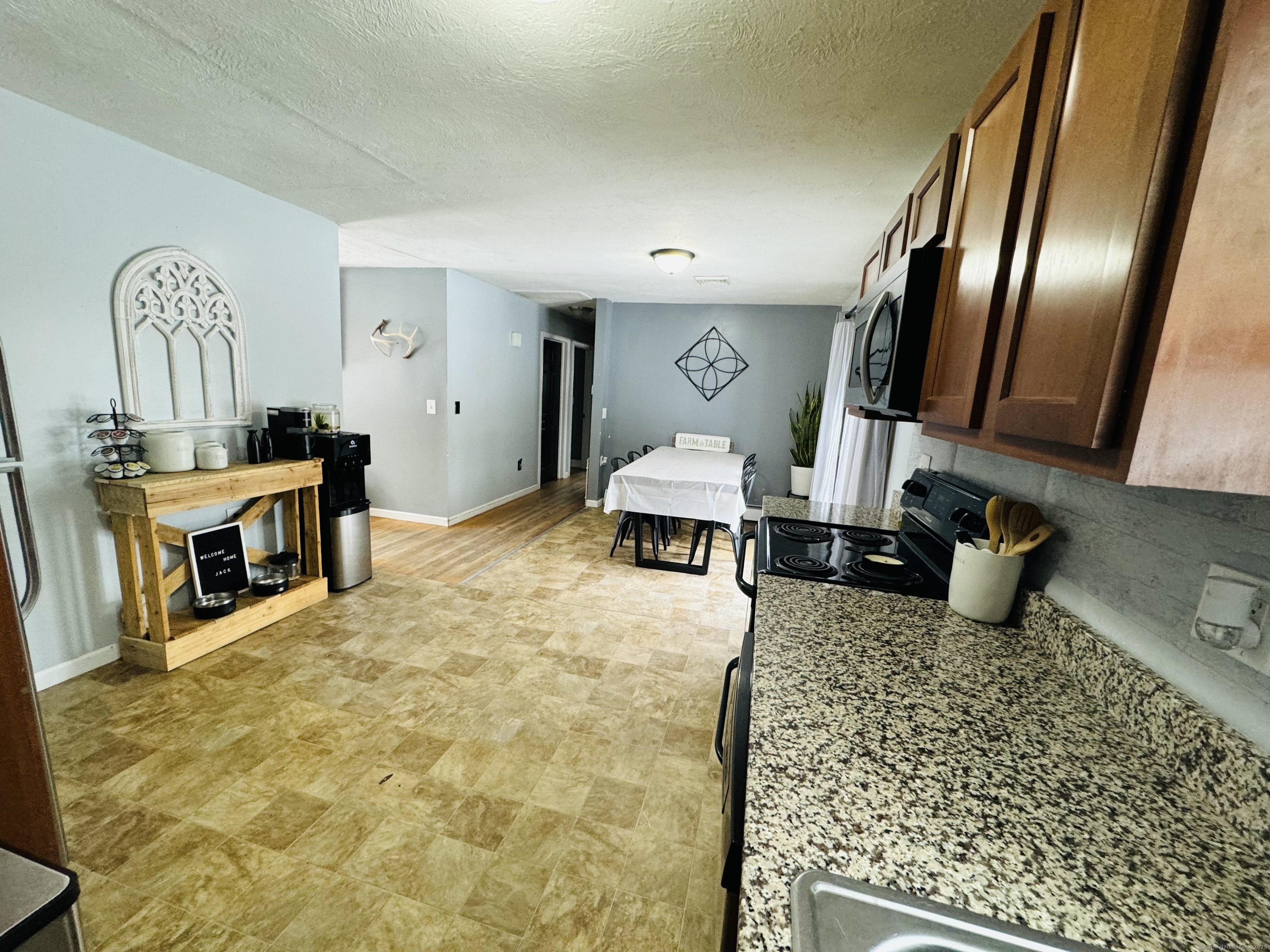 43 Northern Drive, Plainfield, Connecticut image 7