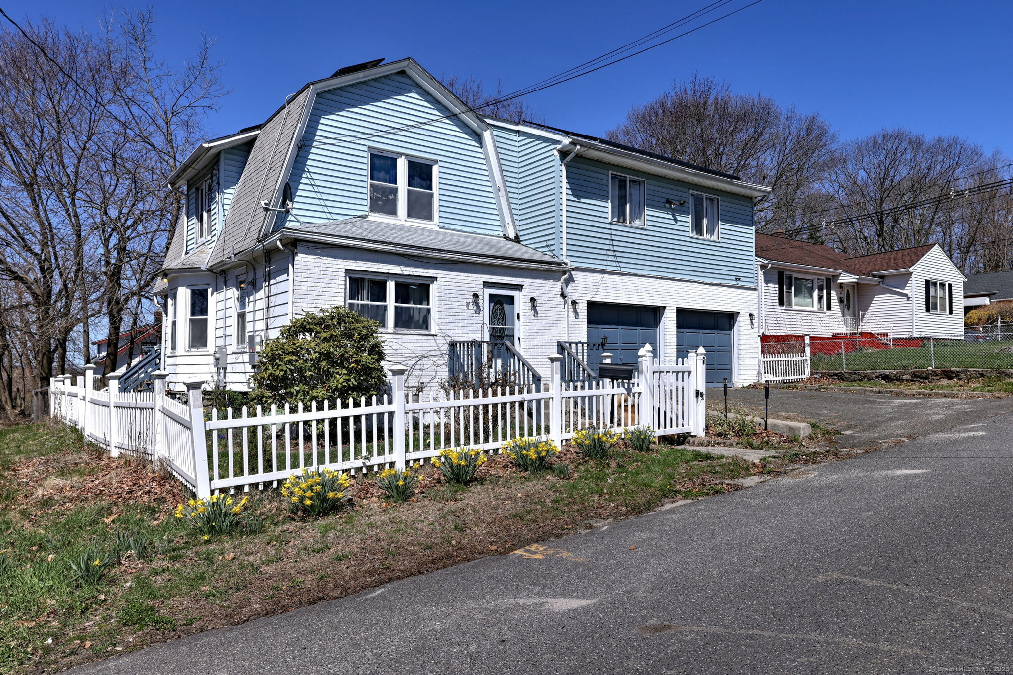 81 Transit Street, Waterbury, Connecticut image 2