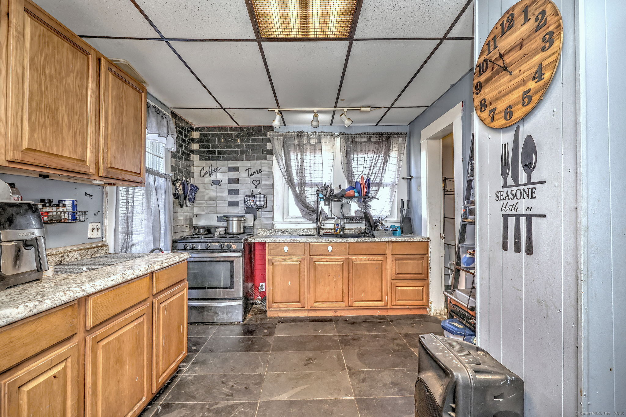 81 Transit Street, Waterbury, Connecticut image 19