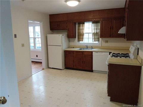 Tiny photo for 18 Alyssa Lane, Fairfield, CT 06825 (MLS # 24146469)