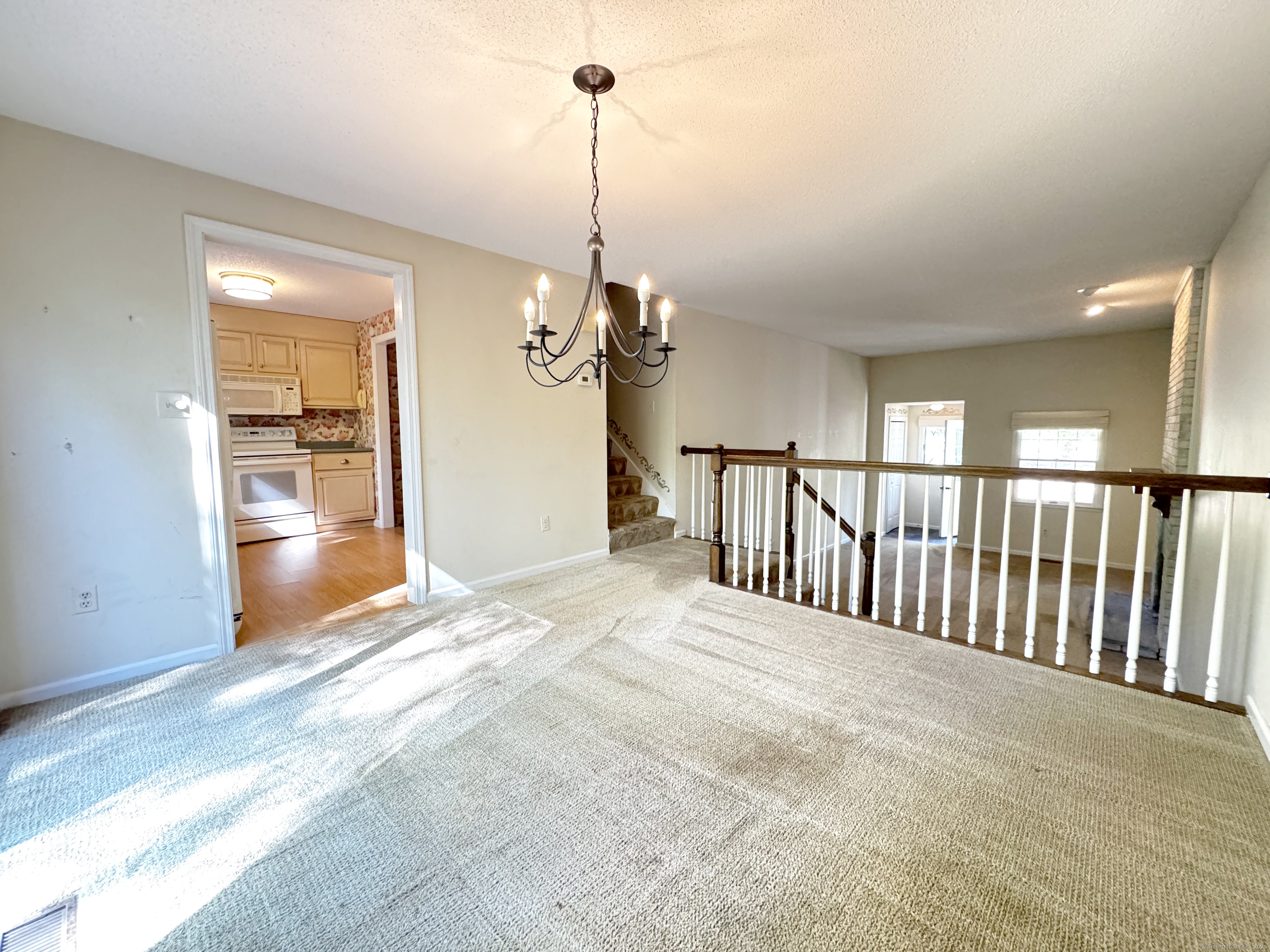 267 Strawberry Circle