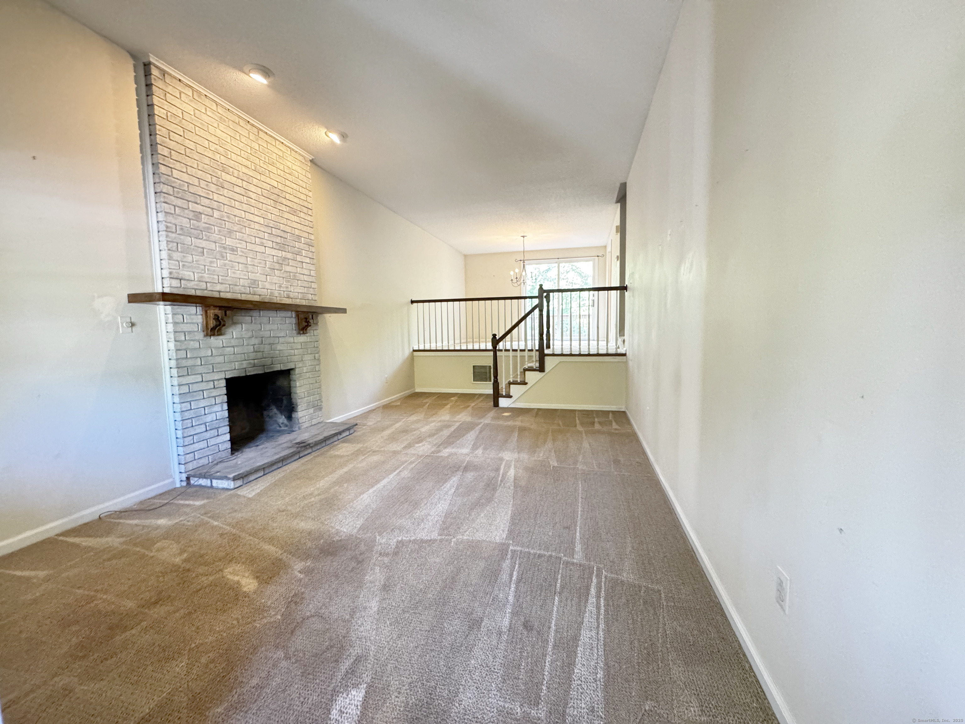 267 Strawberry Circle