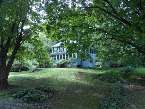 104 Torrington Avenue, Canton, CT 06019 - MLS#: 24081094