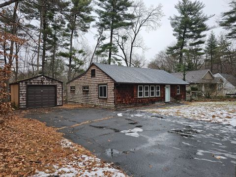 A home in Farmington