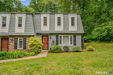 Condo For Sale - 77 Scenic View Drive #4<br/> Middlesex County, Deep River, CT 06417