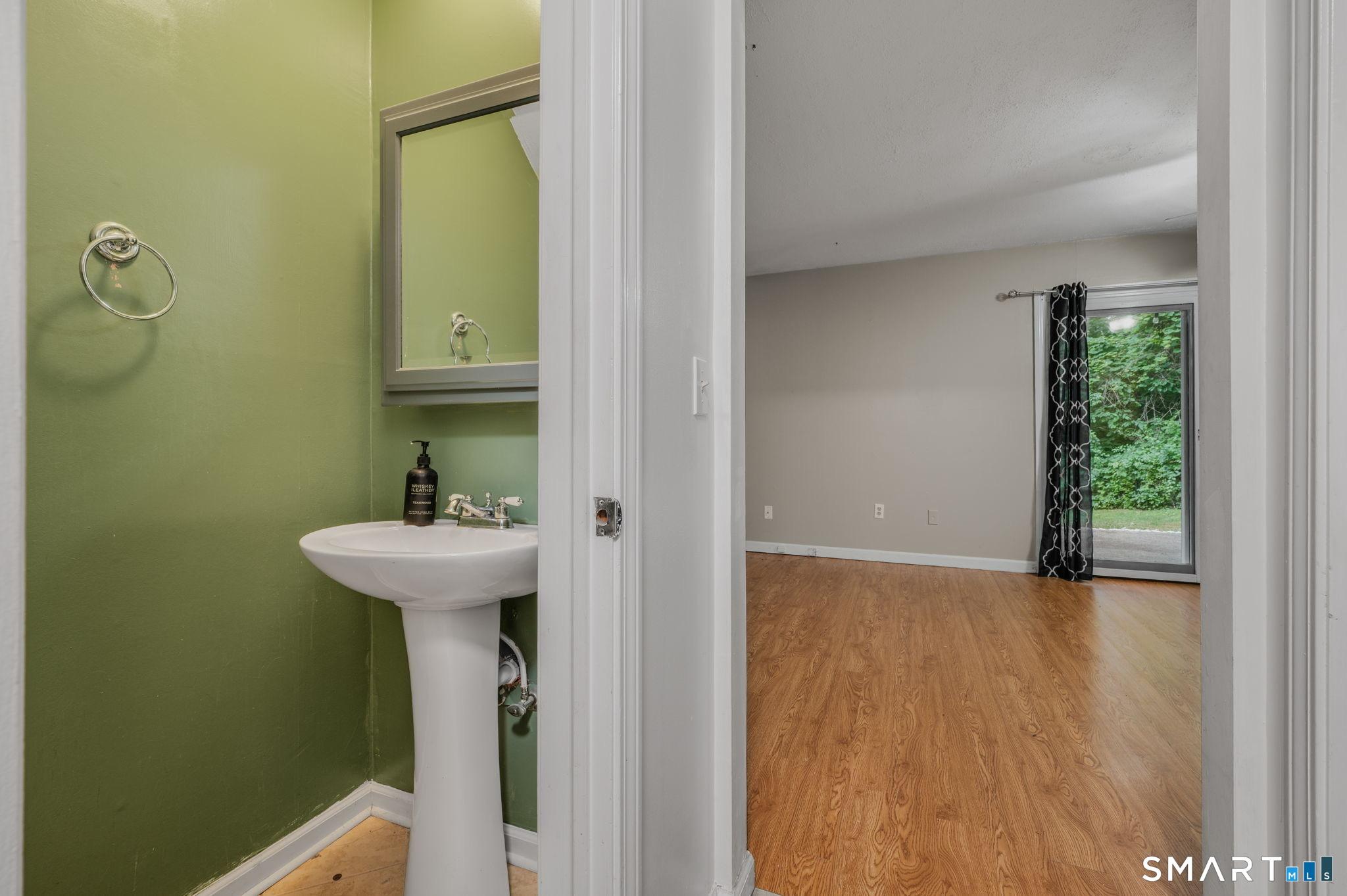 77 Scenic View Drive 4