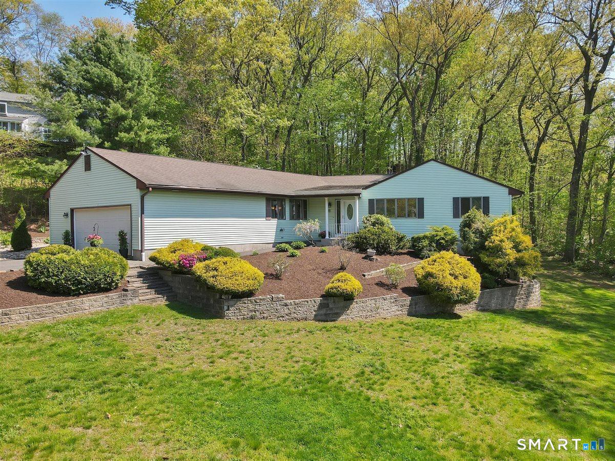 6 Rivercove Drive