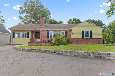 Homes For Rent - 12 Rockland Place<br/> Greenwich, CT 06831