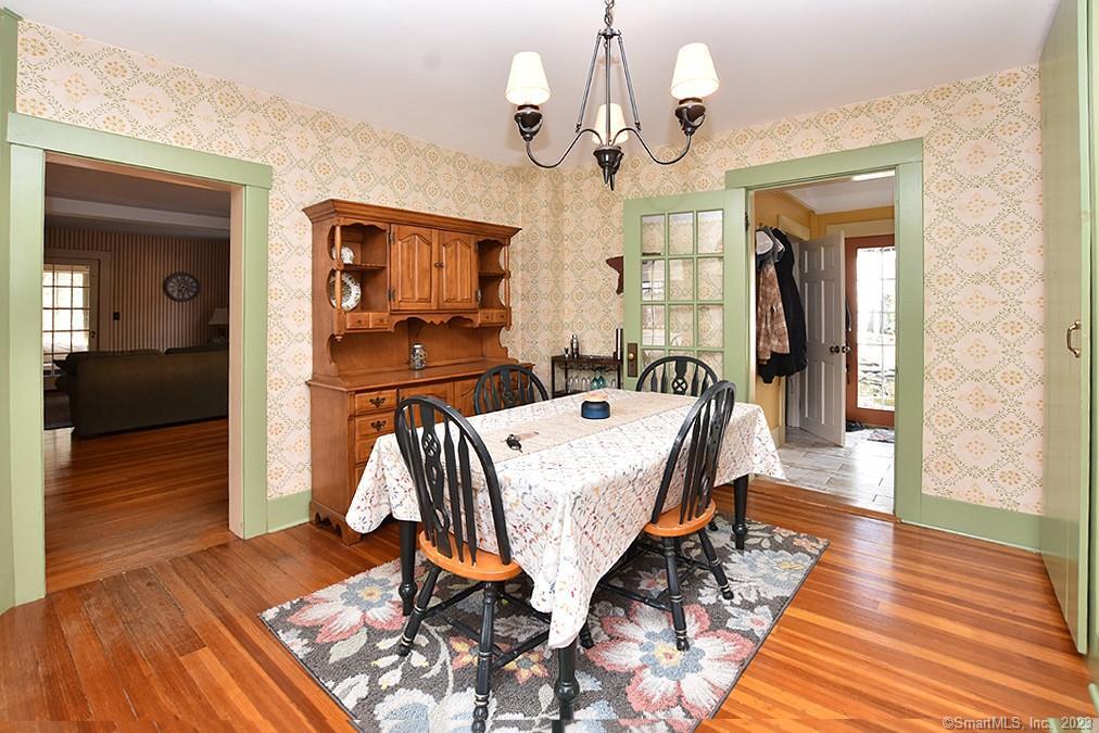Photo 4 of 17 of 184 Walnut Street house