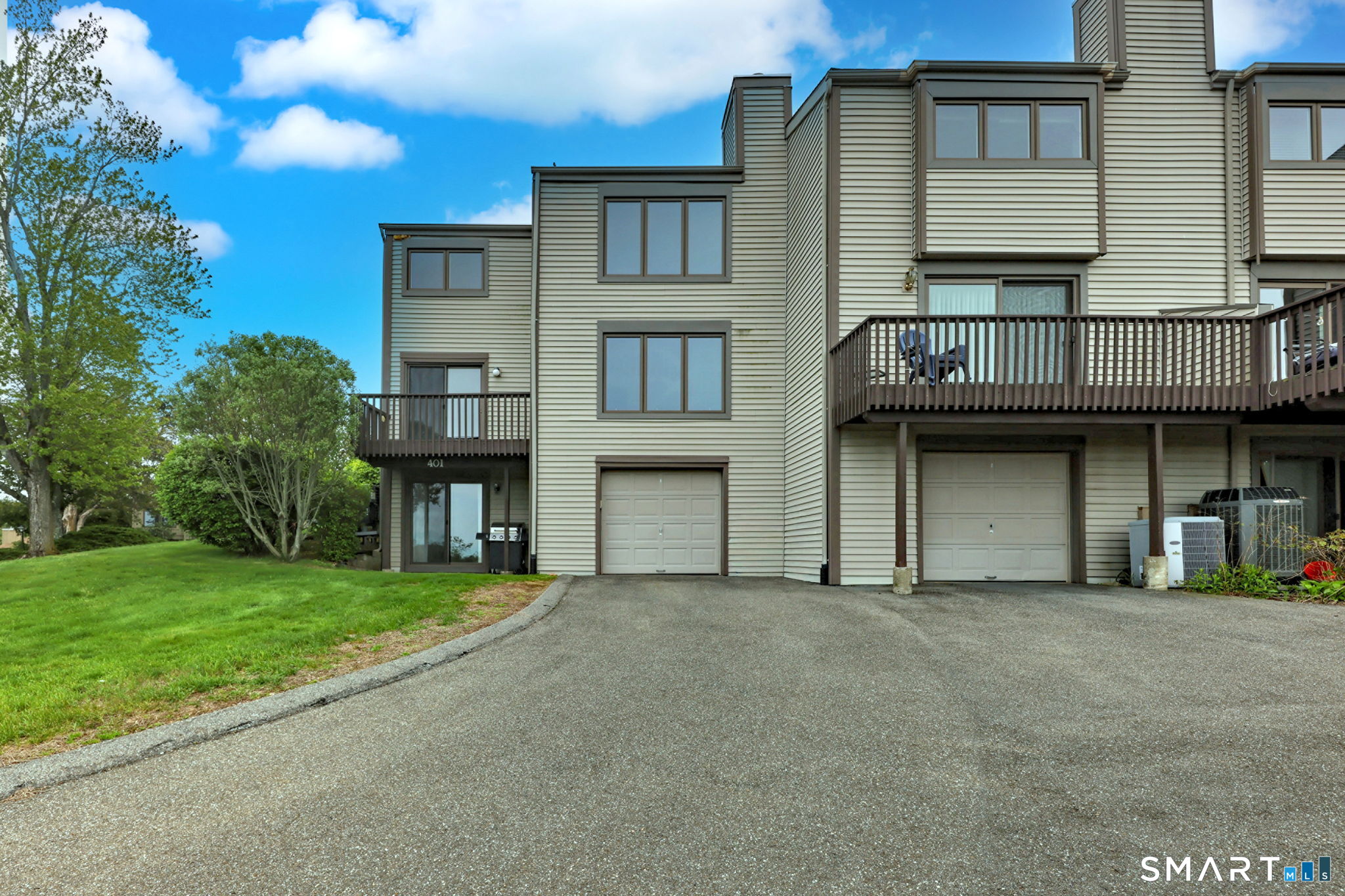 401 Pilgrim Harbor 401