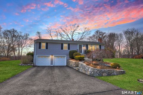 Tiny photo for 18 Freedom Road, Middlebury, CT 06762 (MLS # 24163920)