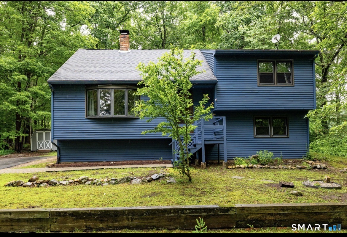 35 Hunt Road