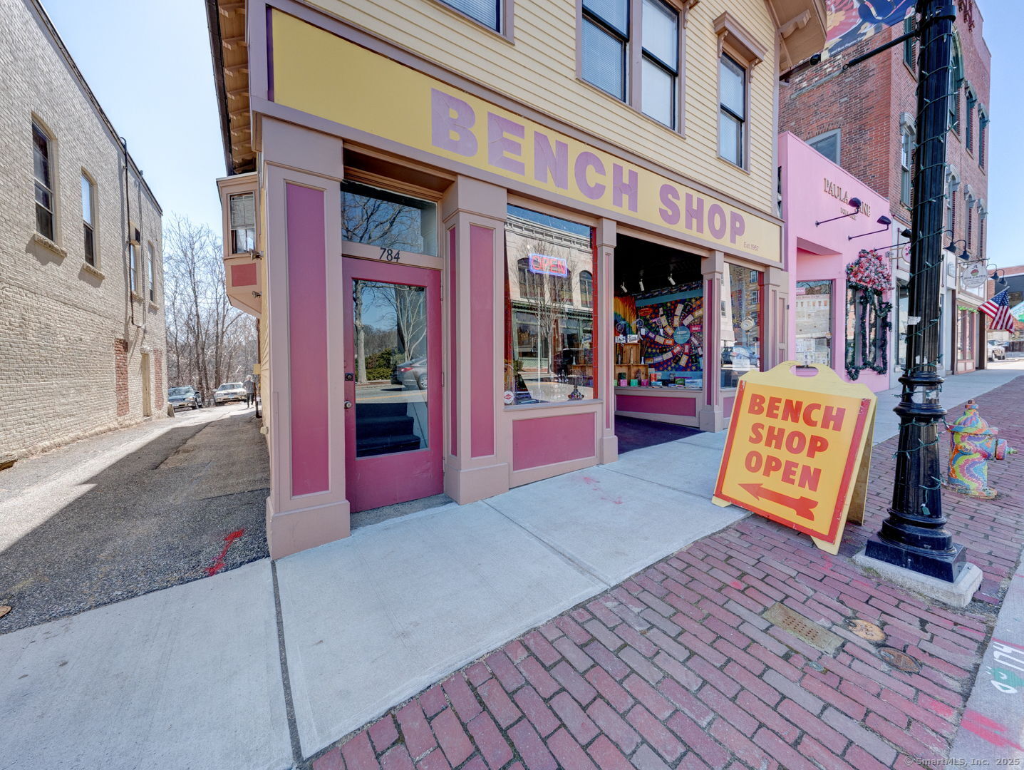 784 Main Street
