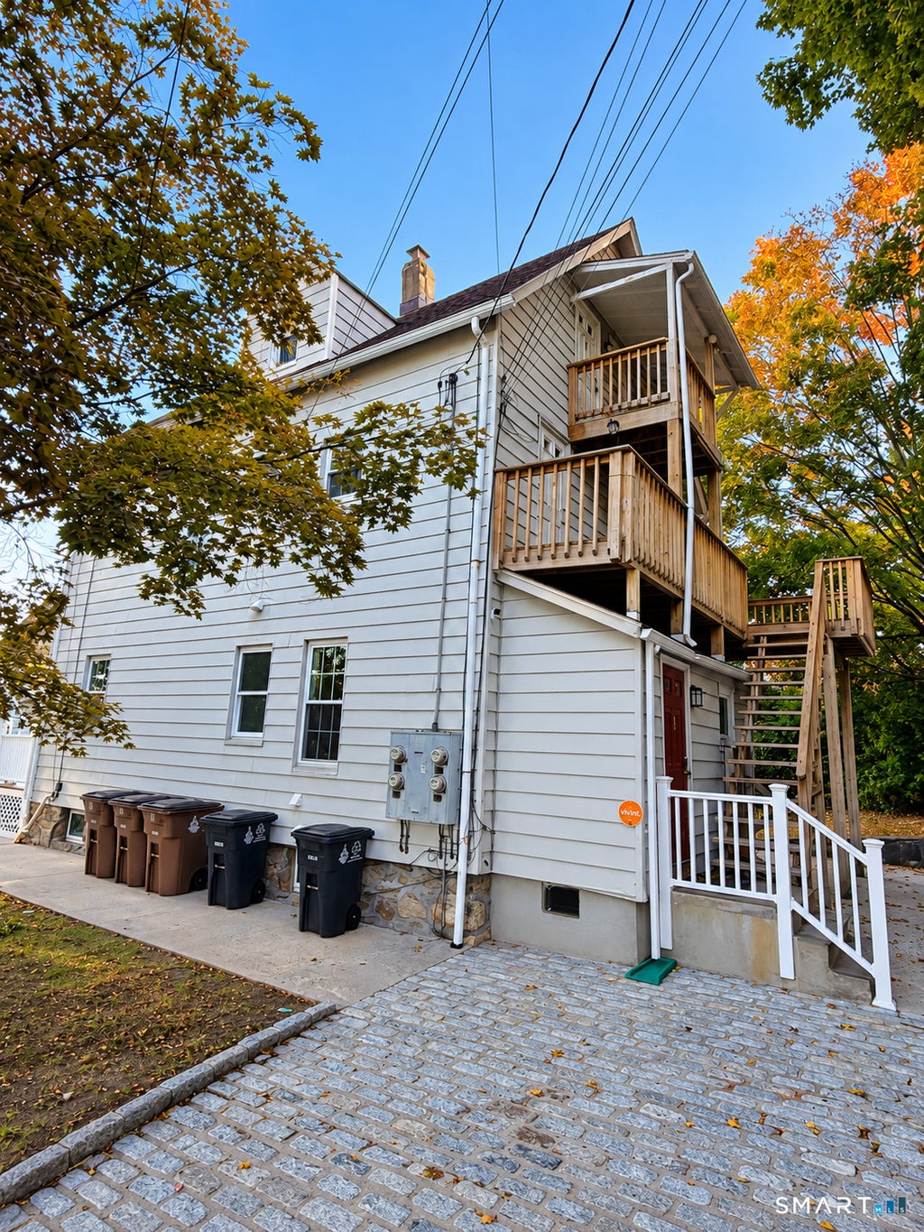 Photo of 192 Knickerbocker Avenue #2, Stamford, CT 06907 (MLS # 24213529)