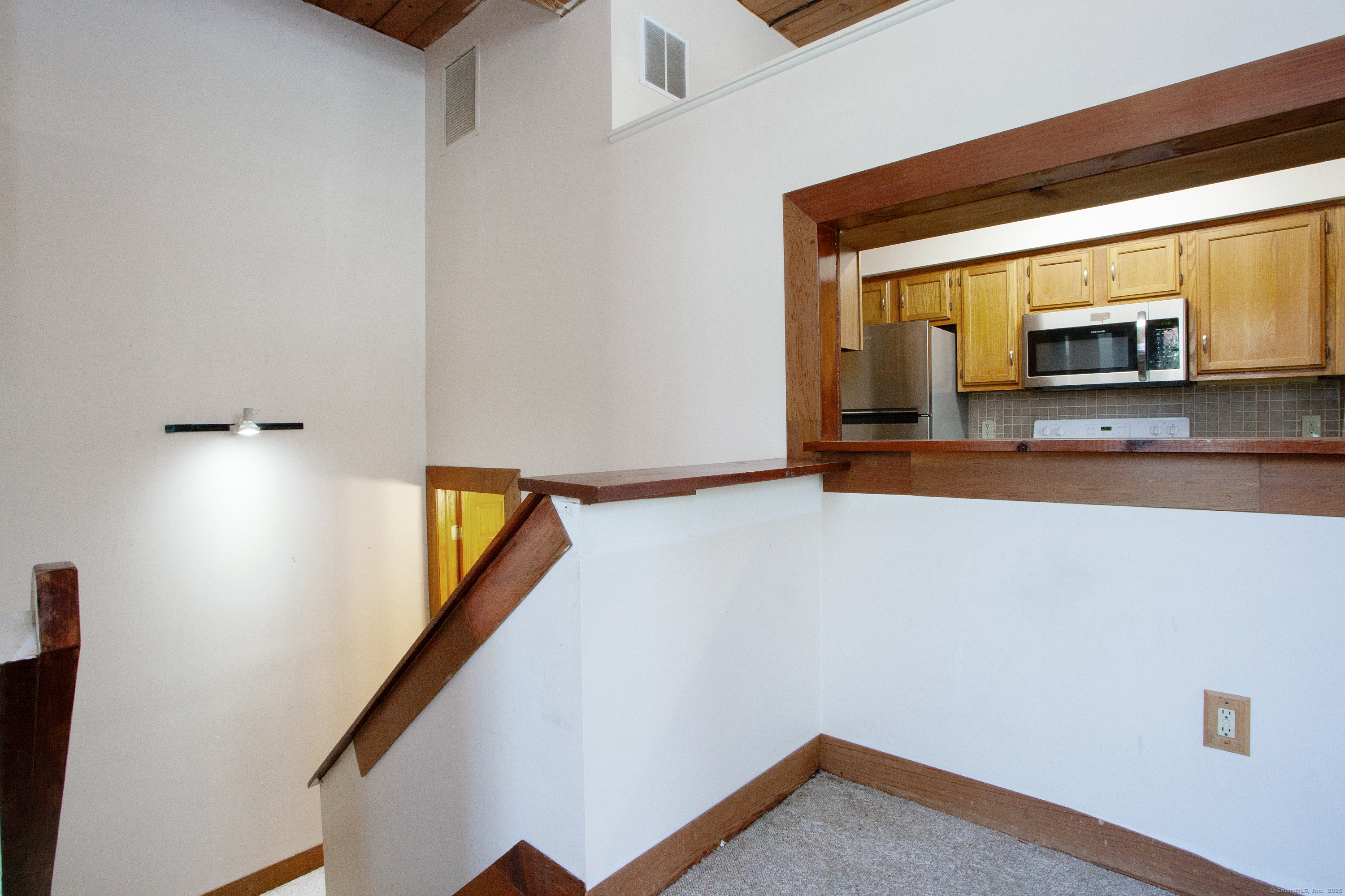 839 Main Street #APT 2, Torrington, Connecticut image 12