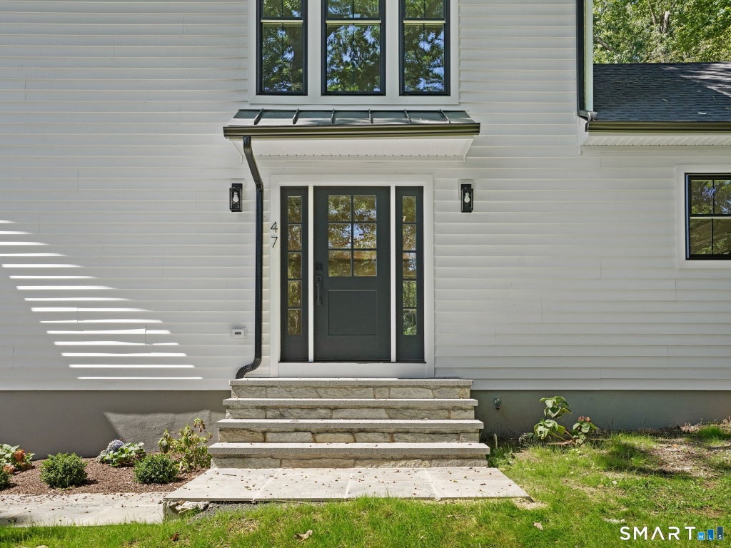 Photo of 47 W Norwalk Road, Norwalk, CT 06850 (MLS # 24200898)