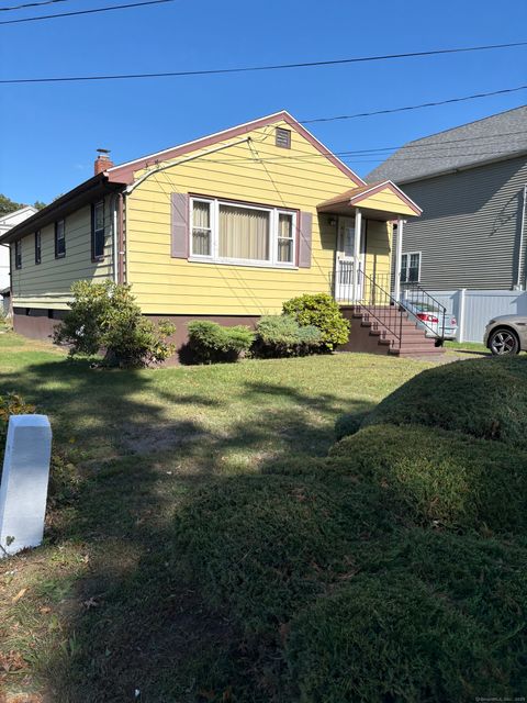 Photo of 394 Harding Avenue, Stratford, CT 06615 (MLS # 24133826)