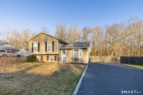 Photo of 307 Morning Dove Road, Naugatuck, CT 06770 (MLS # 24202094)